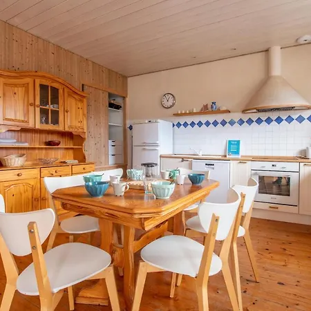 Casa de Férias Maison Pour 6 - Jardin Et Terrasse - 300m