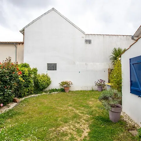 Maison Pour 6 - Jardin Et Terrasse - 300m Casa de Férias