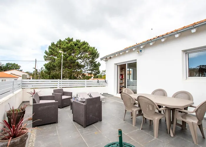 Maison Pour 6 - Jardin Et Terrasse - 300m Casa de Férias *